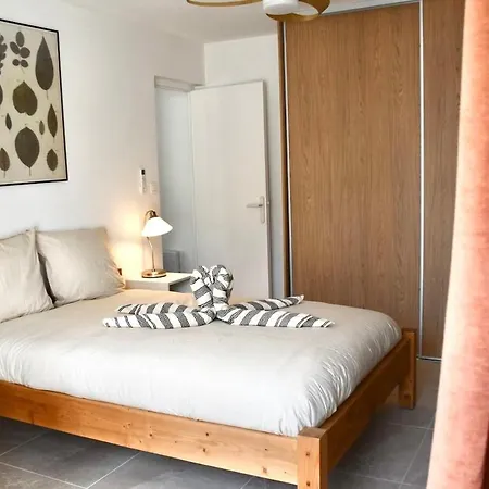 1-bedroom - Parking - 4 People - 3 Minutes To Point Zero דירה *